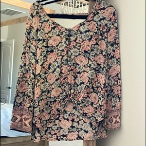 Billabong floral Blouse - Medium